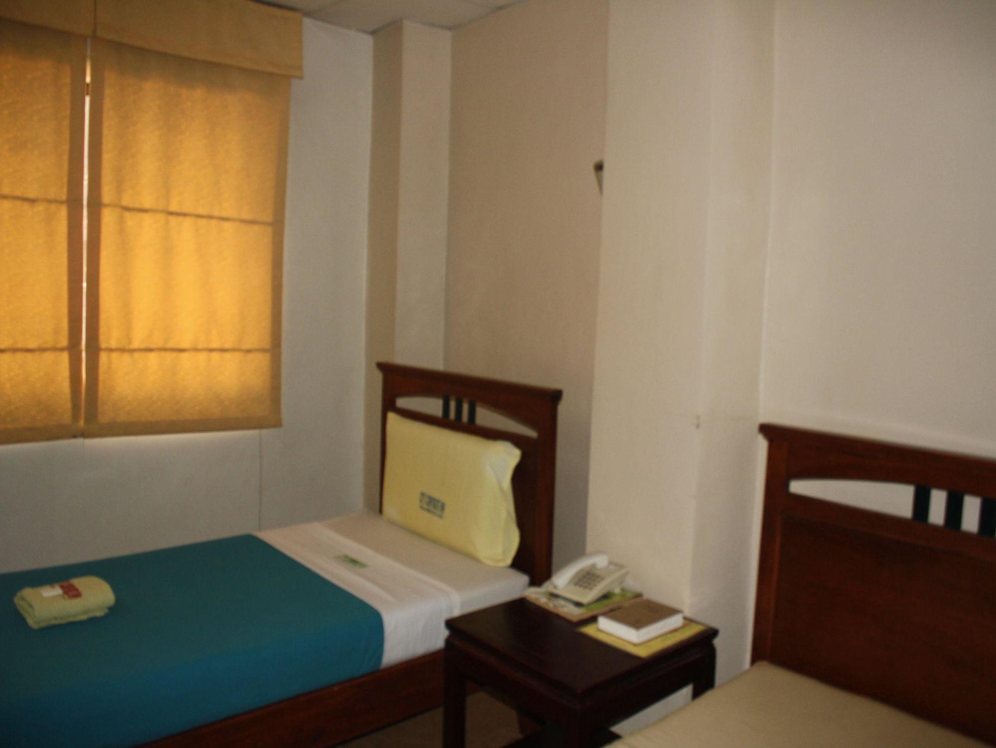 City Corporate Inn Iloilo City Exterior foto