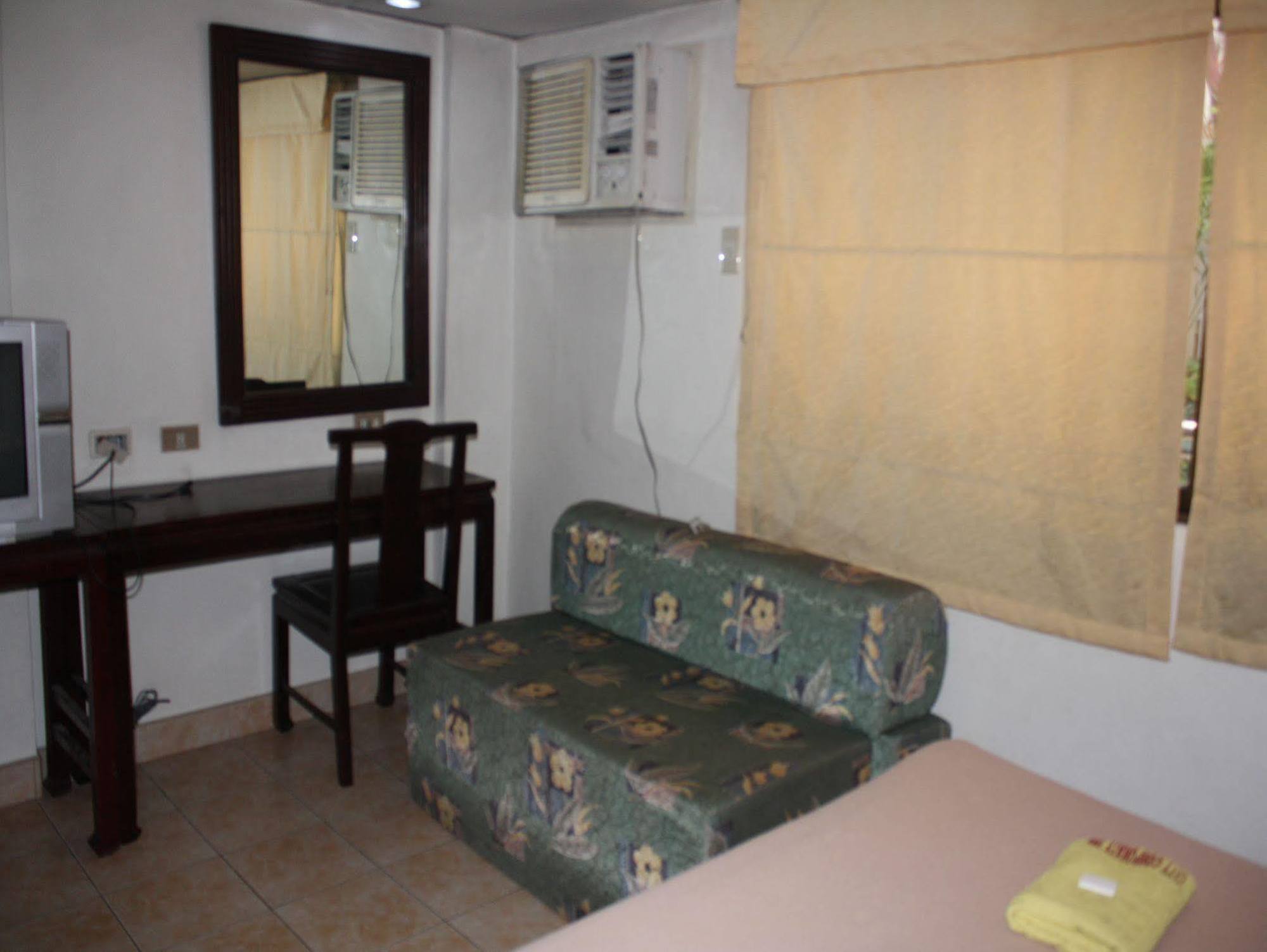 City Corporate Inn Iloilo City Exterior foto